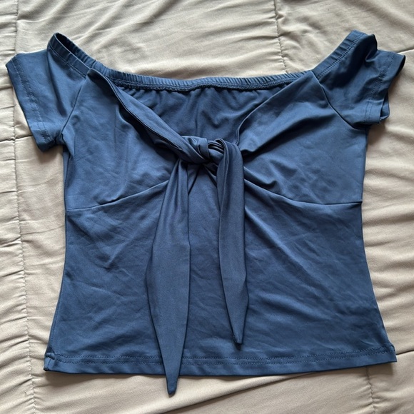 Knot Front Off-shoulder Top, Sexy Short Sleeve Slim Top - Picture 5 of 7